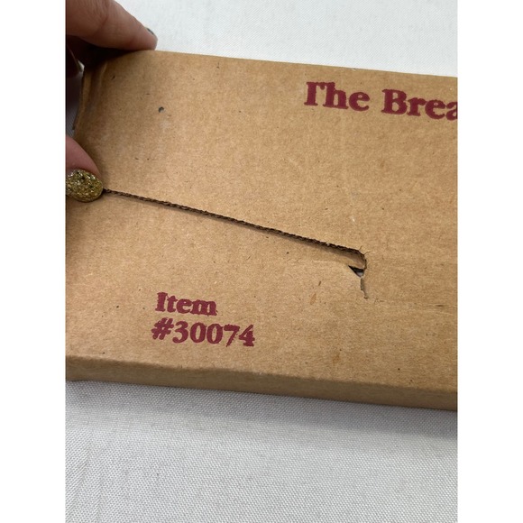 Longaberger Pottery Bread Warmer Brick Red Rectangle Oven Safe NIB - Picture 2 of 6